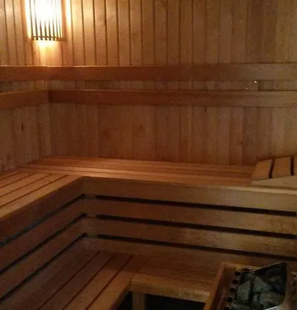 Sarffy House Dörgicse