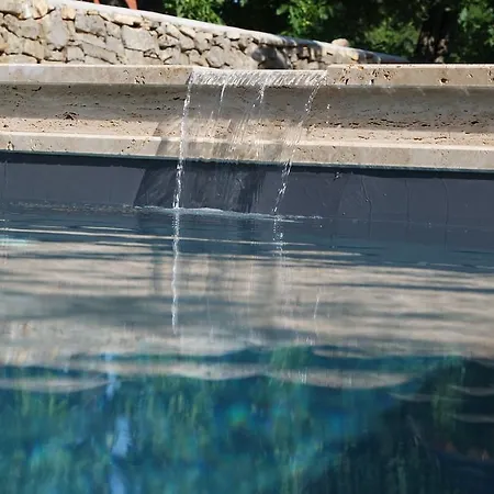 Sárffy House Alojamento de Acomodação e Pequeno-almoço Dörgicse