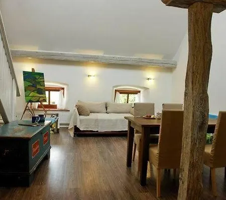 Sarffy House 4* Dörgicse