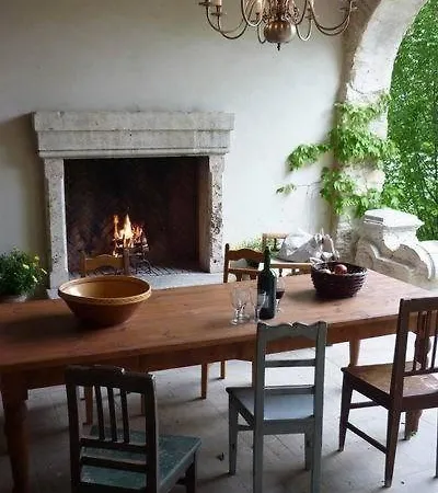 Sarffy House לינה וארוחת בוקר 5*