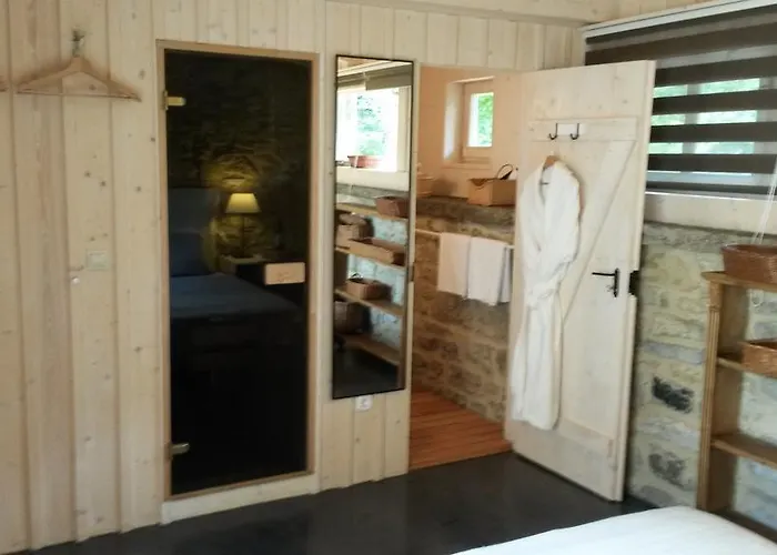 לינה וארוחת בוקר Sarffy House Dörgicse