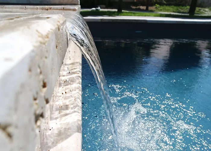 Sarffy House לינה וארוחת בוקר Dörgicse