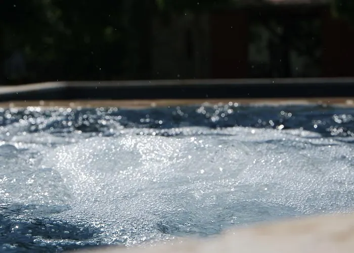 Sarffy House לינה וארוחת בוקר